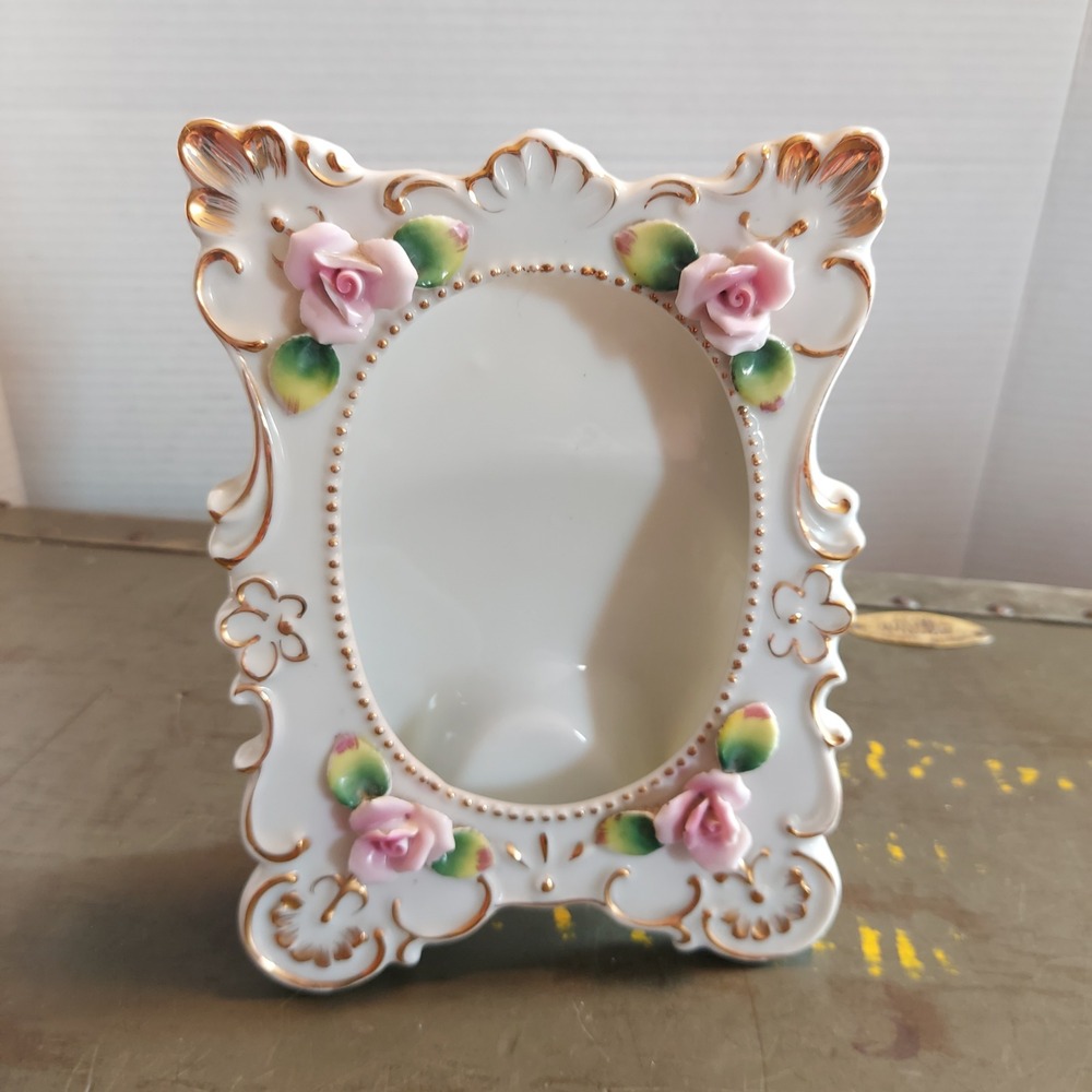 Vintage Porcelain Rose Picture Frame Gold Gilt Floral Victorian J-908 7x5.5